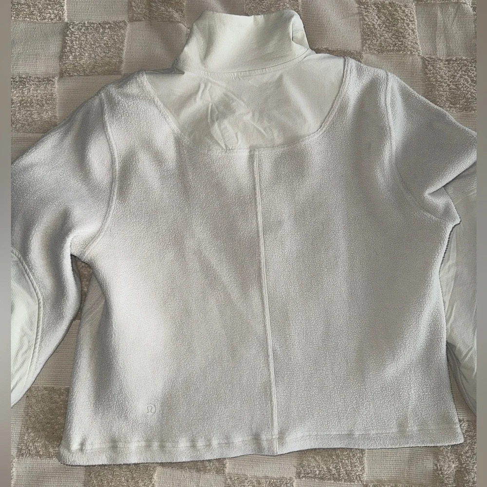 Lululemon‎ Fleece + Ripstop Hiking Pullover Bone size 4